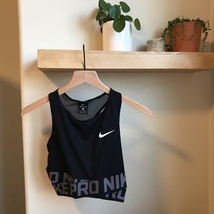 Nike Pro Cropped Tank Top